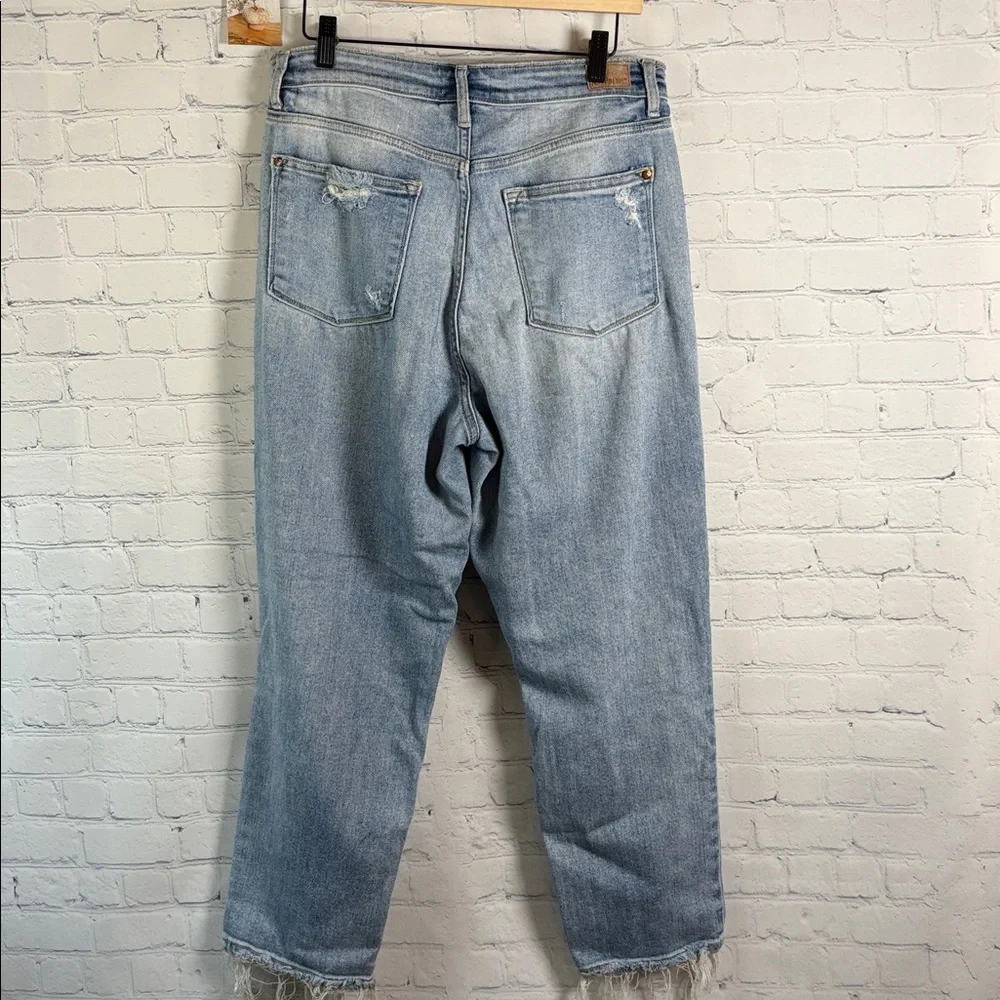 JUDY BLUE High Rise Slim Straight Leg Destroyed Jeans JB82391size 11/30 - Picture 3 of 11